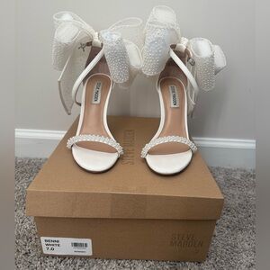 Steve Madden Benni heels size 7